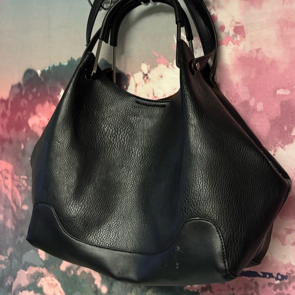 Sondra Roberts Squared Elegant Black Leather Women's Hobo Bag